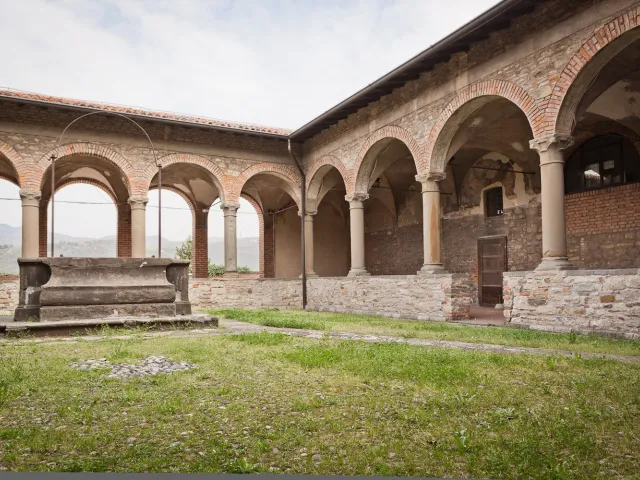 Chiostro del convento di San Francesco
