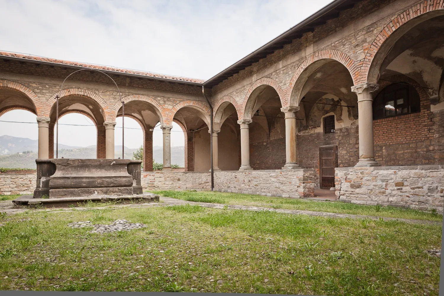 Chiostro del convento di San Francesco